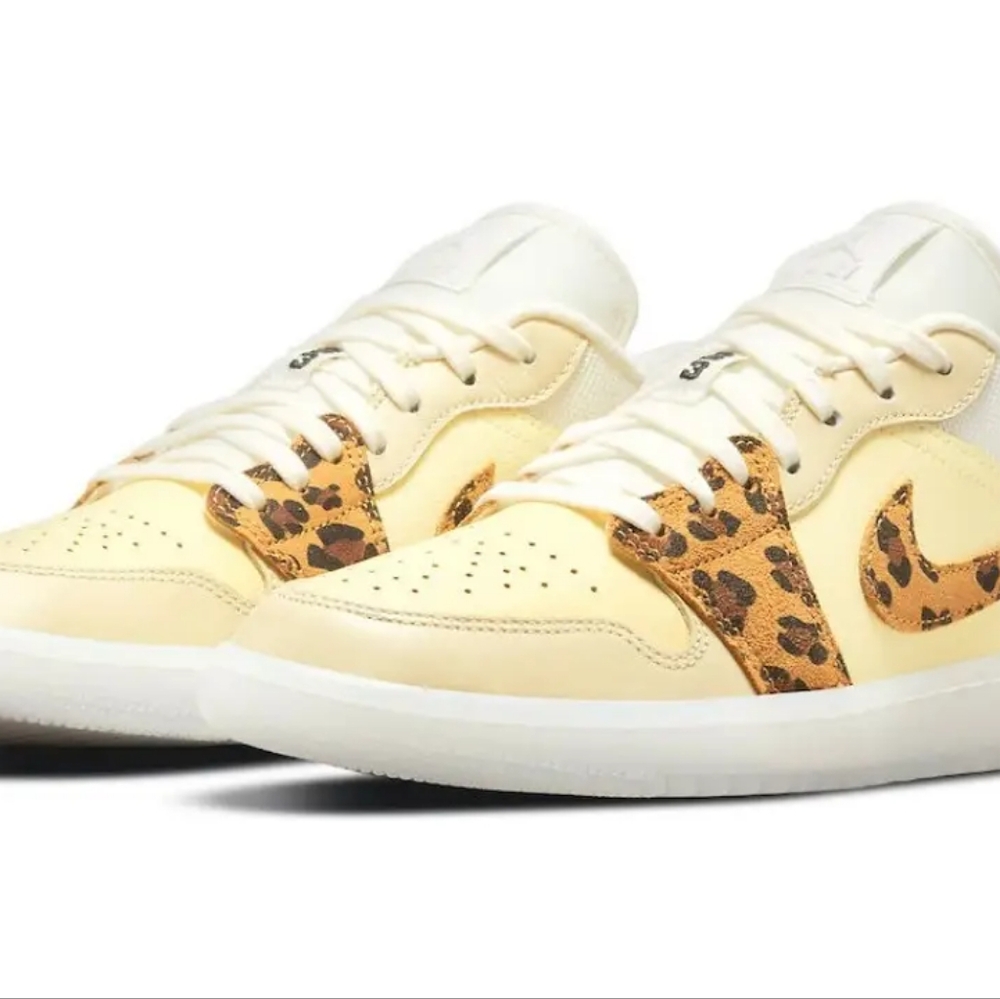 Air Jordan 1 Low SNKRS Day Korea 2023 Size 8 Women's